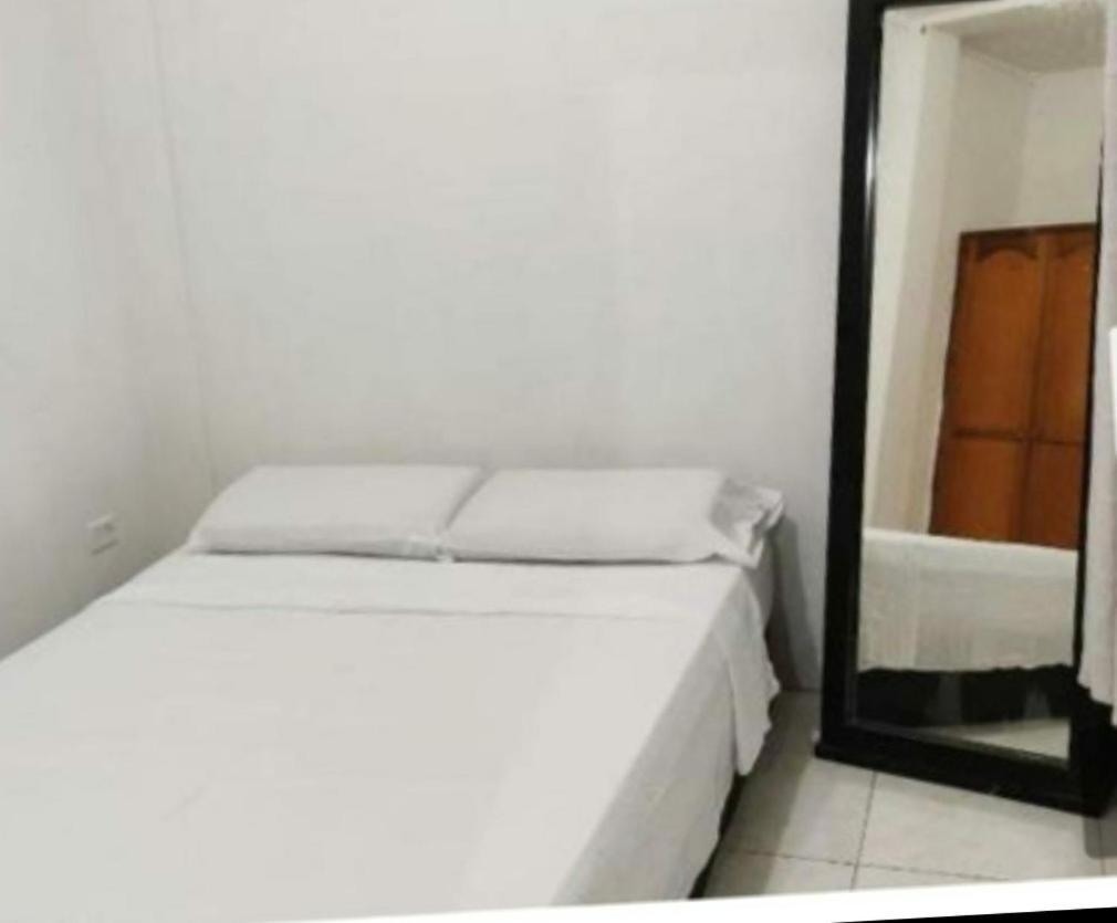 Apartamento Apto Cerca A La Playa Y Aeropuerto Cartagena